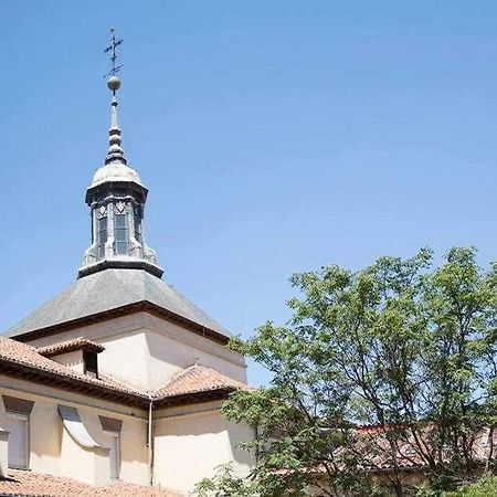 Un Fascinante Estudio En Madrid Centro Kültér fotó